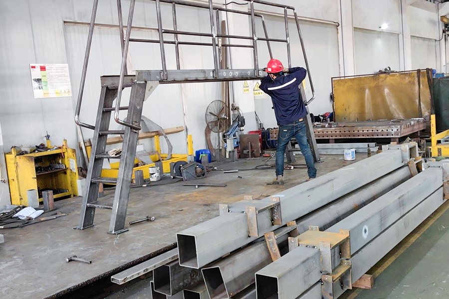 Struktur Baja Khusus